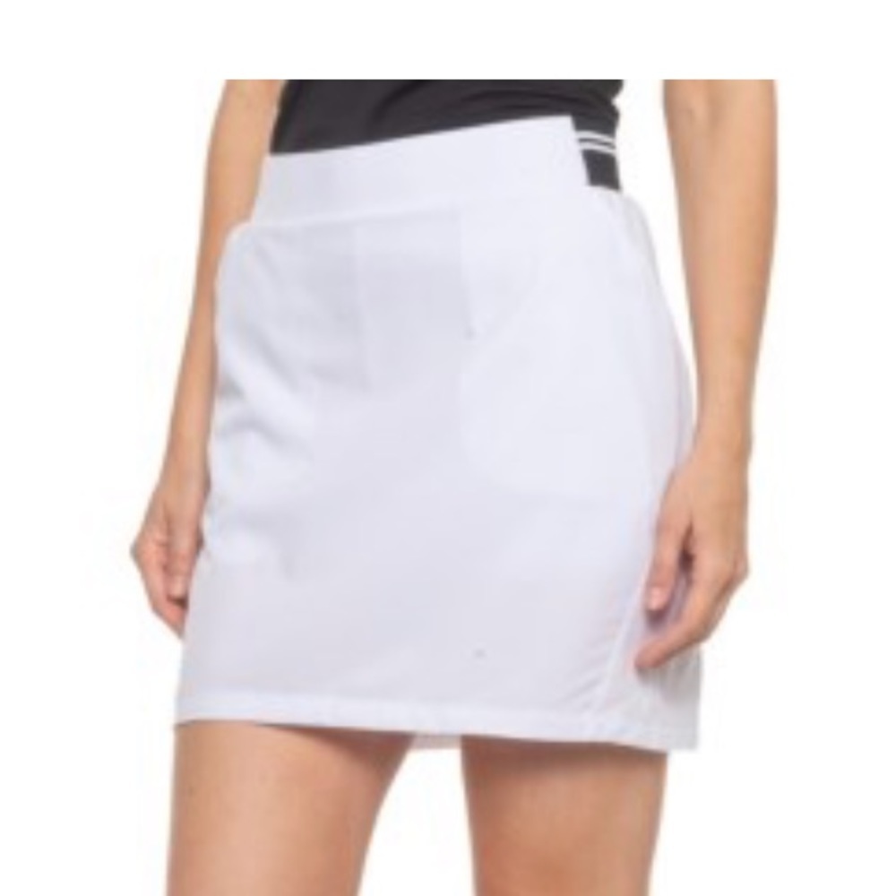 TEE TIME Striped Waist Stretch-Woven Skort